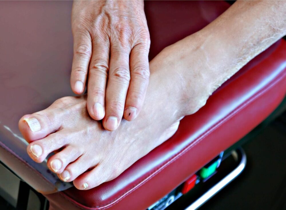 Learn About our Cutting-Edge Treatments for Plantar Fasciitis : Premier  Foot & Ankle: Podiatrists